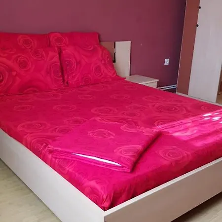 לינה וארוחת בוקר Casa Corbu Plata La Domiciliu